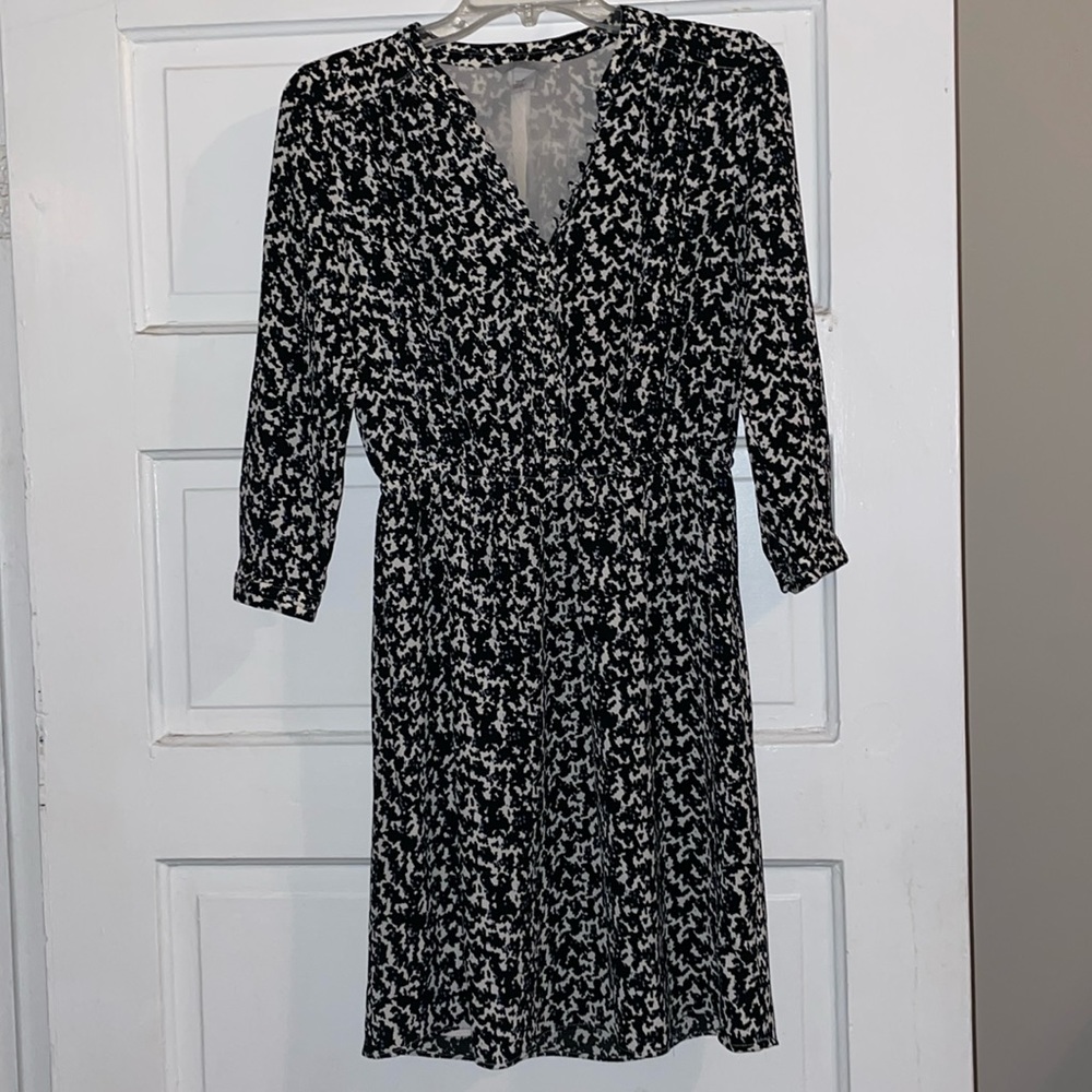 Quarter sleeve dress